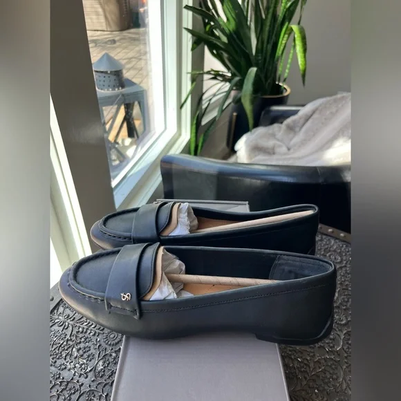 FRANCO SARTO FARIS LEATHER LOAFERS IN BLACK 7.5 - Picture 1 of 9